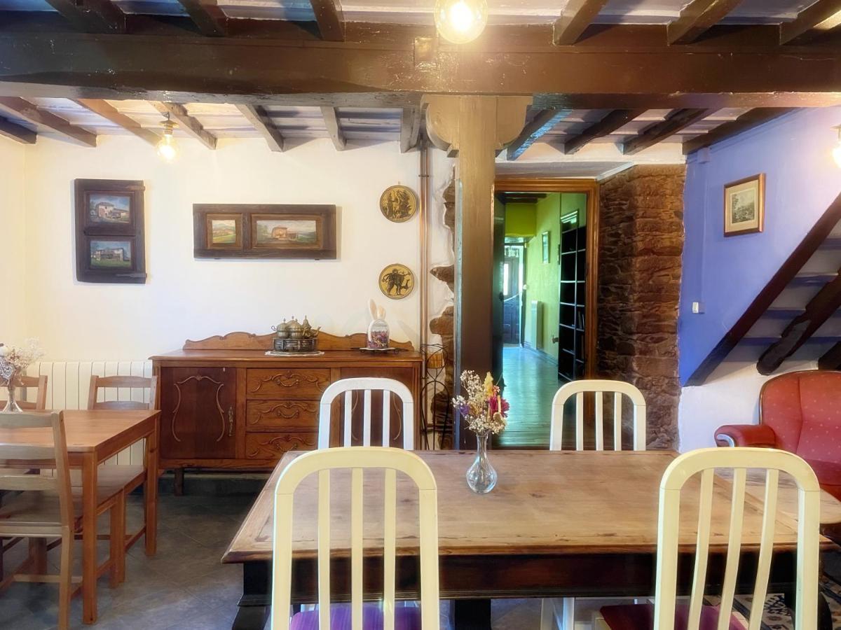 La Asturxana Guest House Malleza Ngoại thất bức ảnh