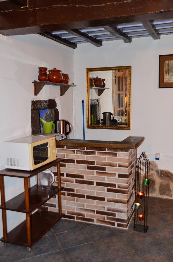 La Asturxana Guest House Malleza Ngoại thất bức ảnh