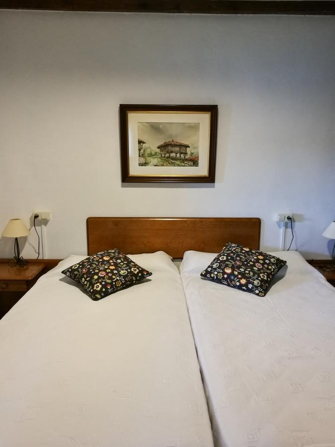 La Asturxana Guest House Malleza Ngoại thất bức ảnh