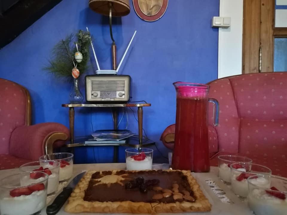La Asturxana Guest House Malleza Ngoại thất bức ảnh