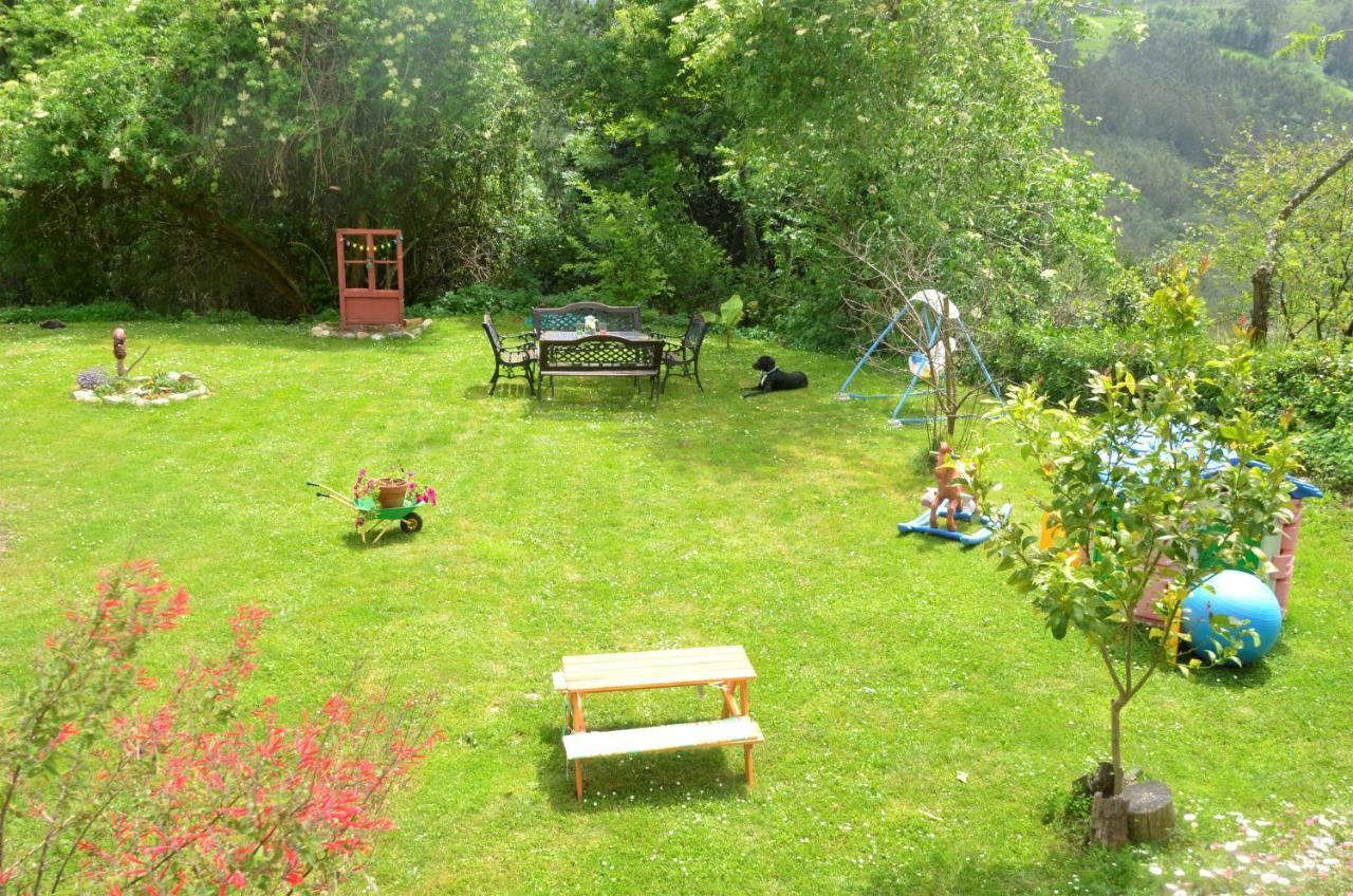 La Asturxana Guest House Malleza Ngoại thất bức ảnh